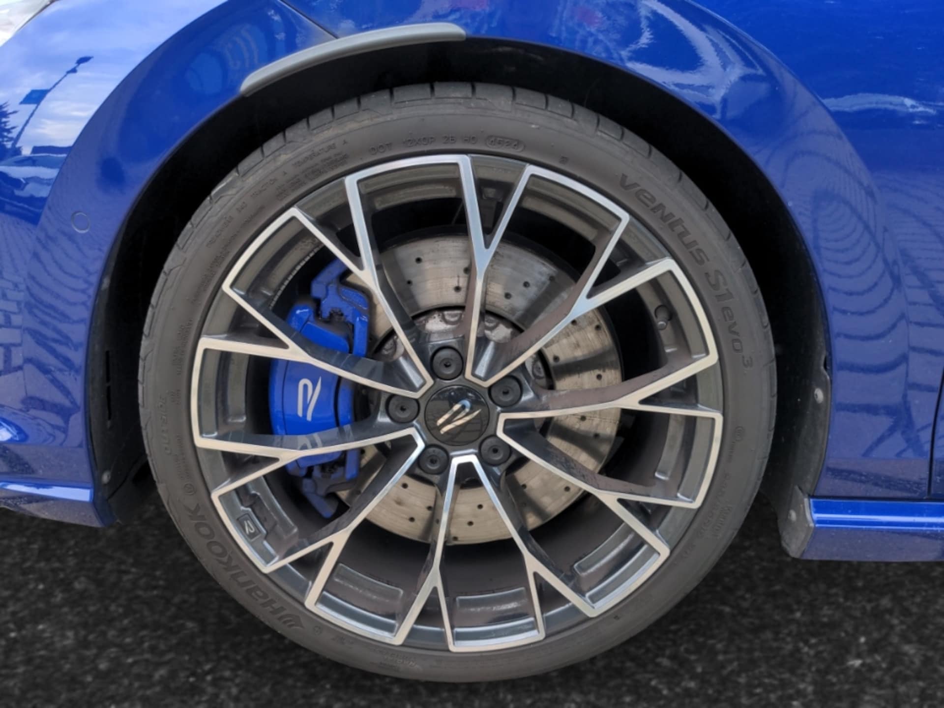 Volkswagen Golf R