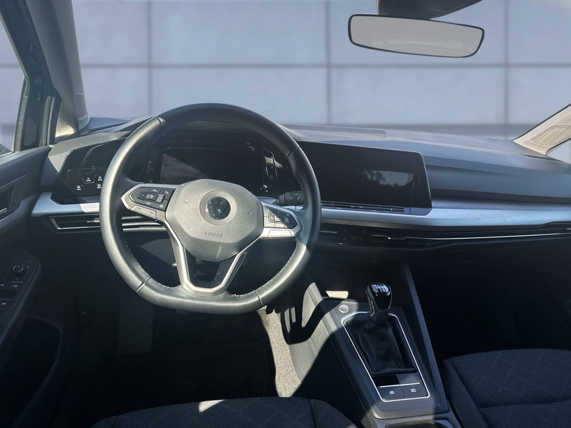 Volkswagen Golf Variant Life