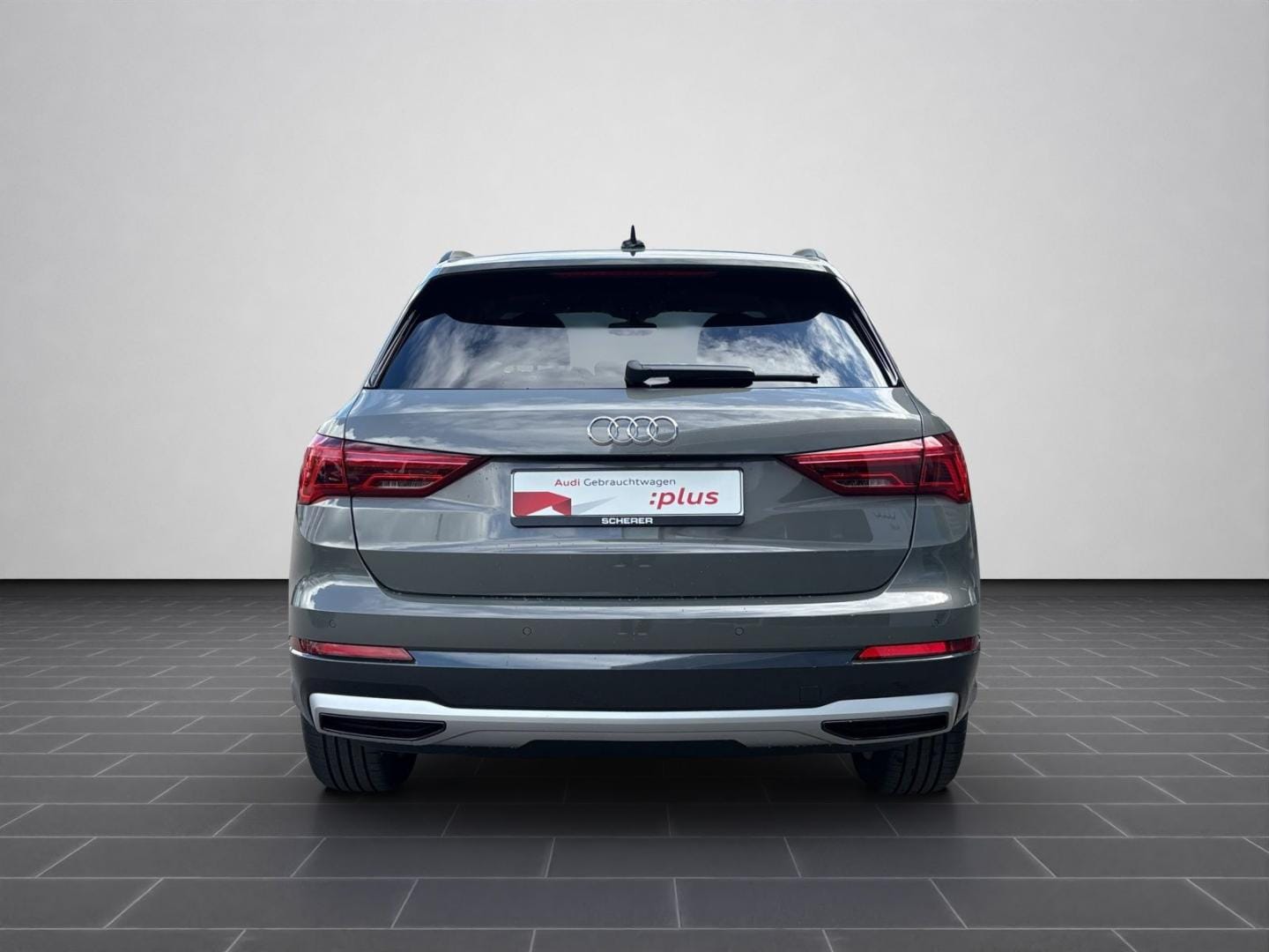 Bild über Audi Q3 TFSI 110 kW S tronic - für weitere Informationen kontaktieren Sie den Audi Partner