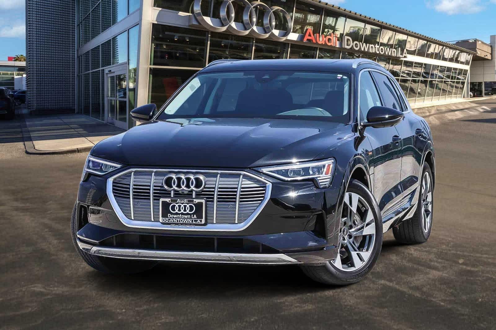 2023 Audi e-tron 95 kWh Premium Plus quattro's photo