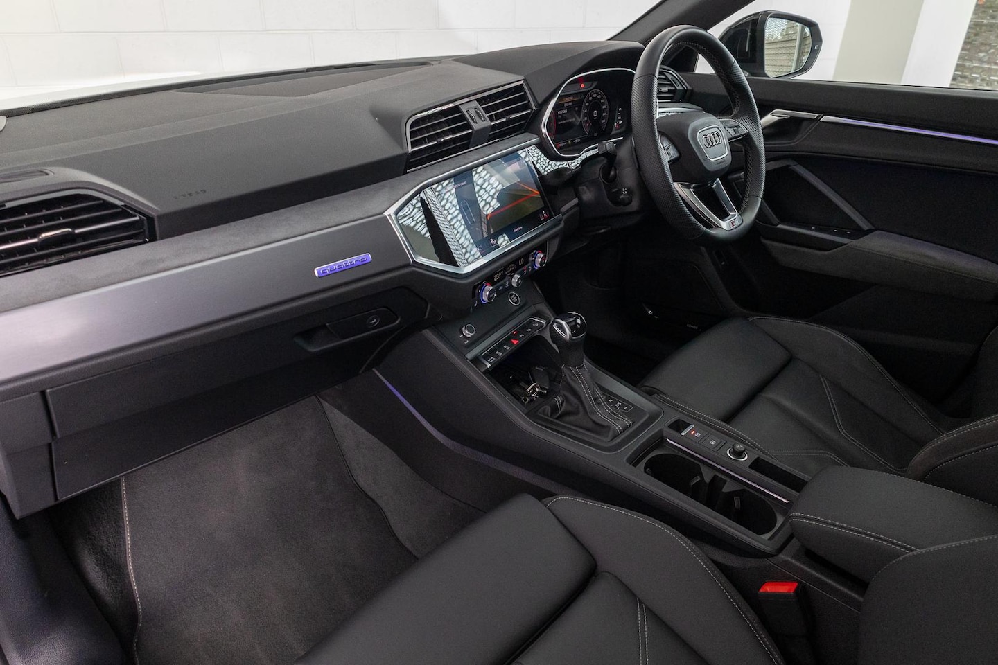 Image about Audi Q3 Sportback 40 TFSI quattro S tronic