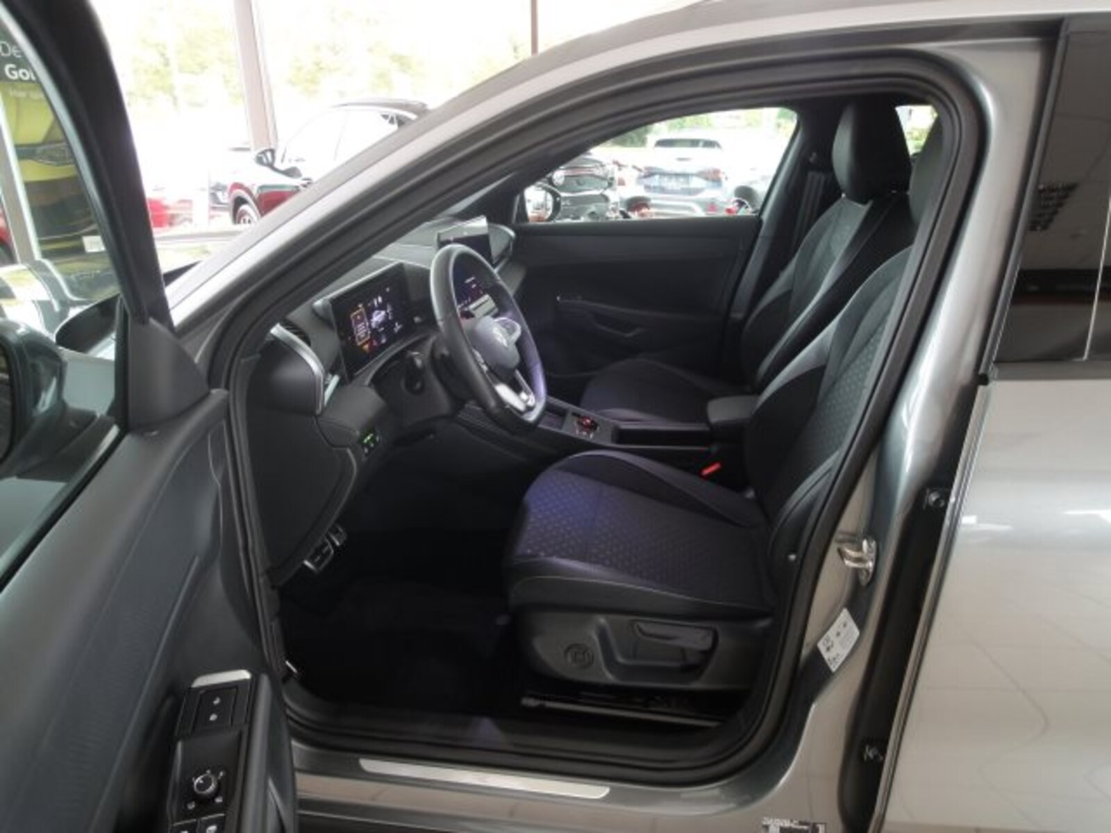 Volkswagen T-Roc – Bild 11