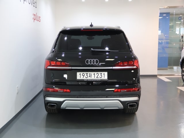 Audi Q7 50 TDI quattro 210 286 kW hp tiptronic — фото 4
