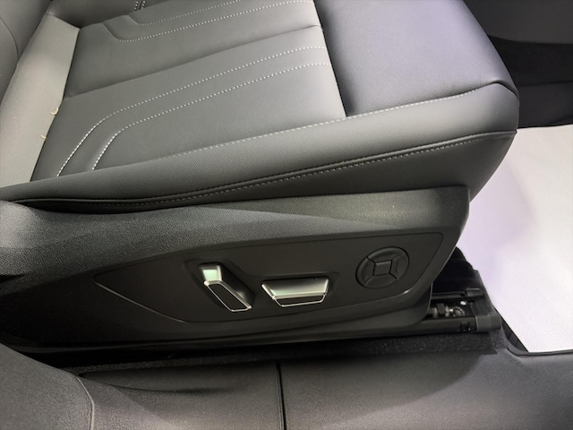 2026 Audi Q3 Base - Photo 36