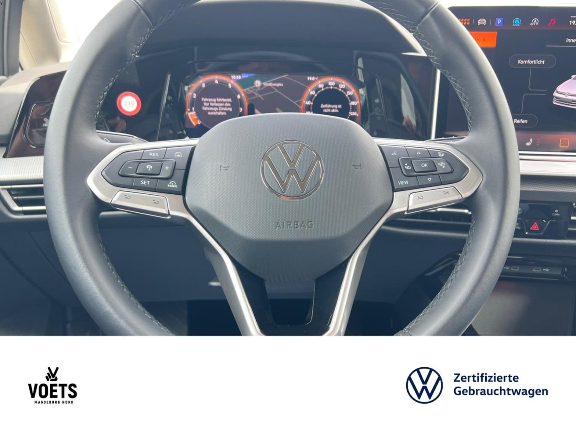 Volkswagen Golf Style