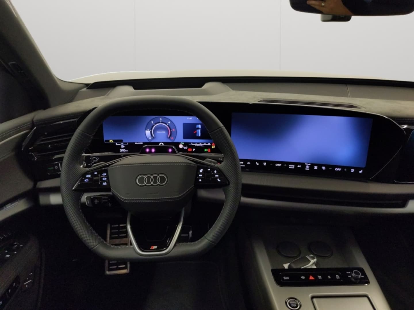 Bild über Audi Q7 SUV TDI quattro 220 kW tiptronic - für weitere Informationen kontaktieren Sie den Audi Partner