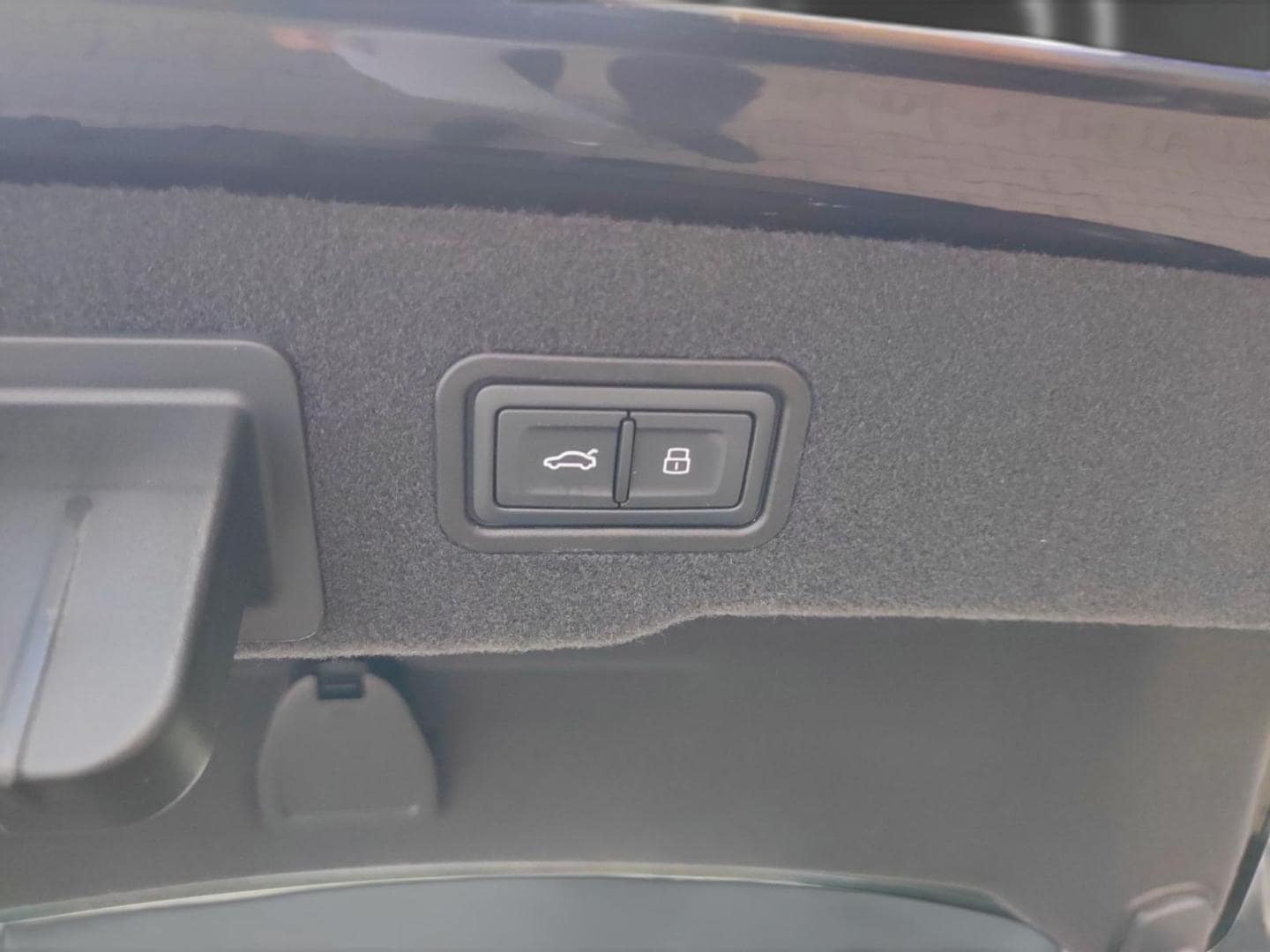 Image about Audi A8 50 TDI quattro tiptronic