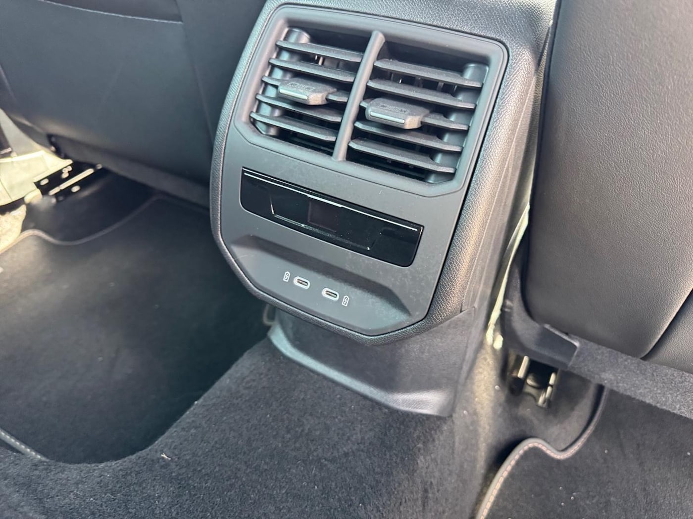 CUPRA Formentor 1.5 eTSI DSG 110 kW (150 CV) — photo 10