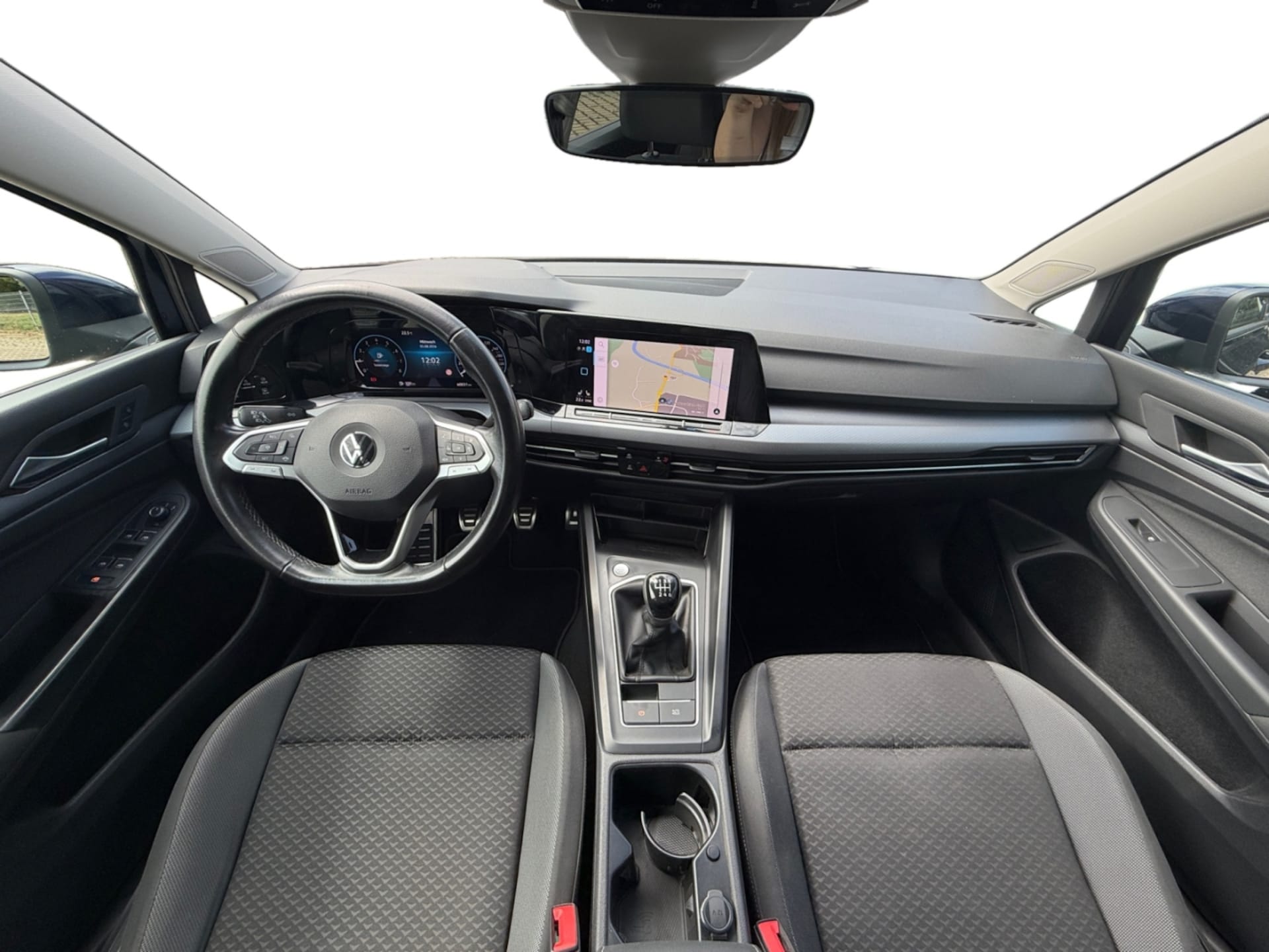 Volkswagen Golf Life