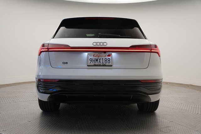 2024 Audi Q8 e-tron