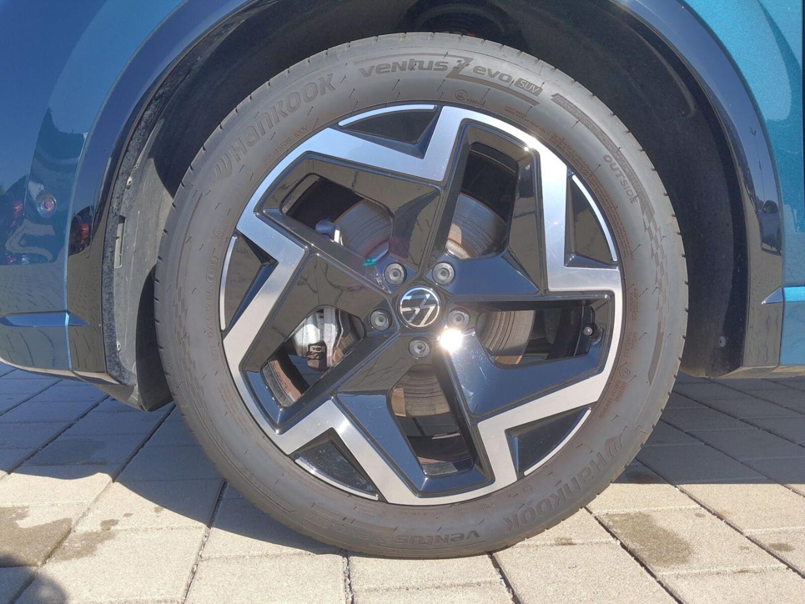 Volkswagen Tiguan – Bild 9
