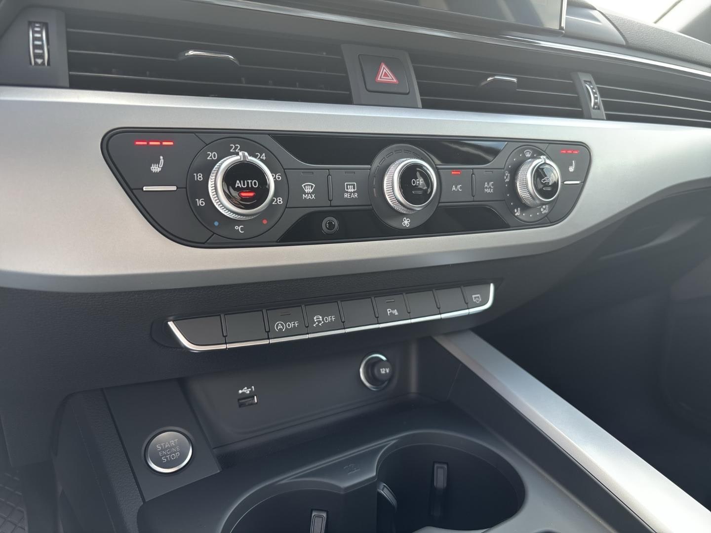 Bild über Audi A4 Avant S line 35 TDI S tronic - für weitere Informationen kontaktieren Sie den Audi Partner