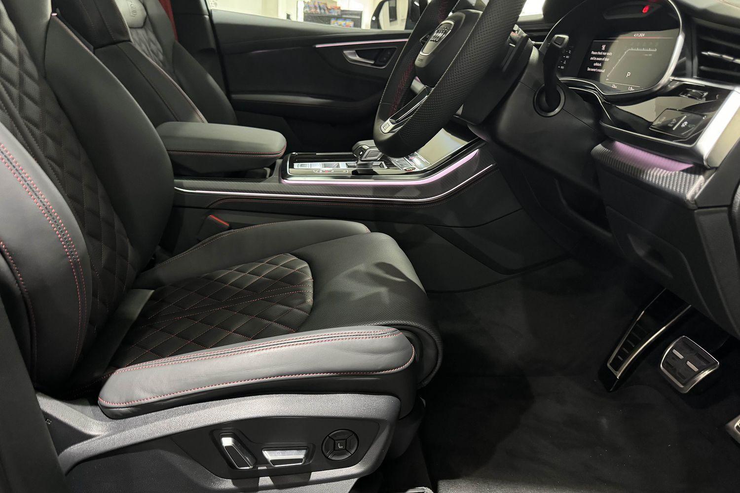 Image about Audi SQ7 SQ7 SUV TFSI 373 kW tiptronic