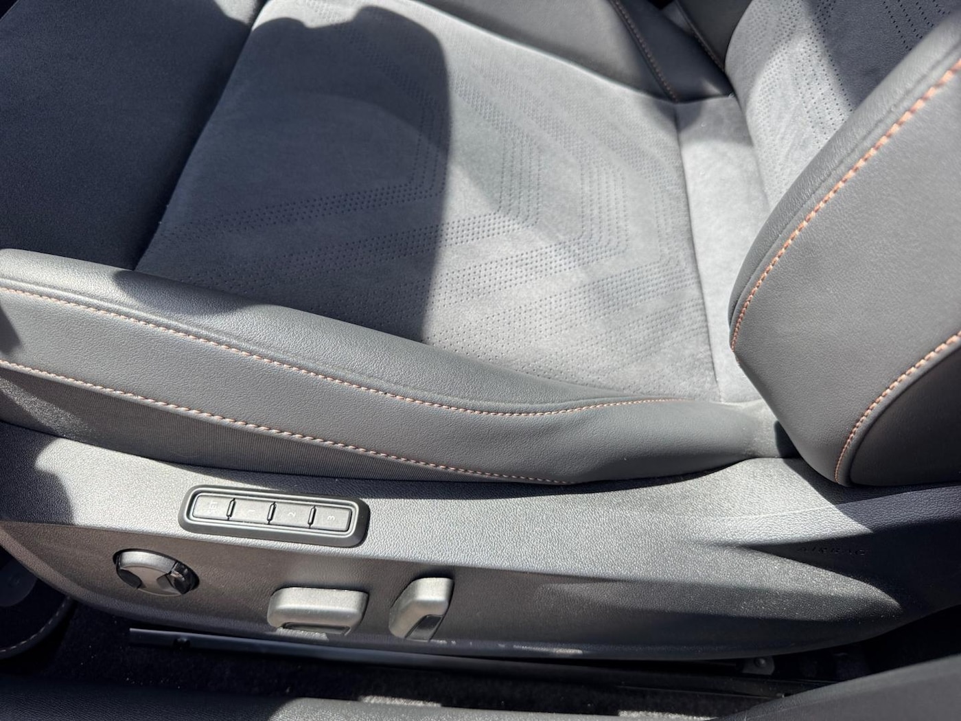 CUPRA Formentor 1.5 eTSI DSG 110 kW (150 CV) — photo 15