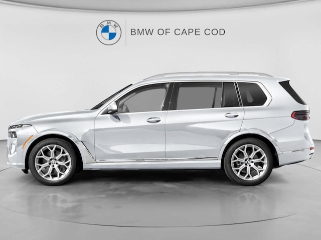 2023 BMW X7