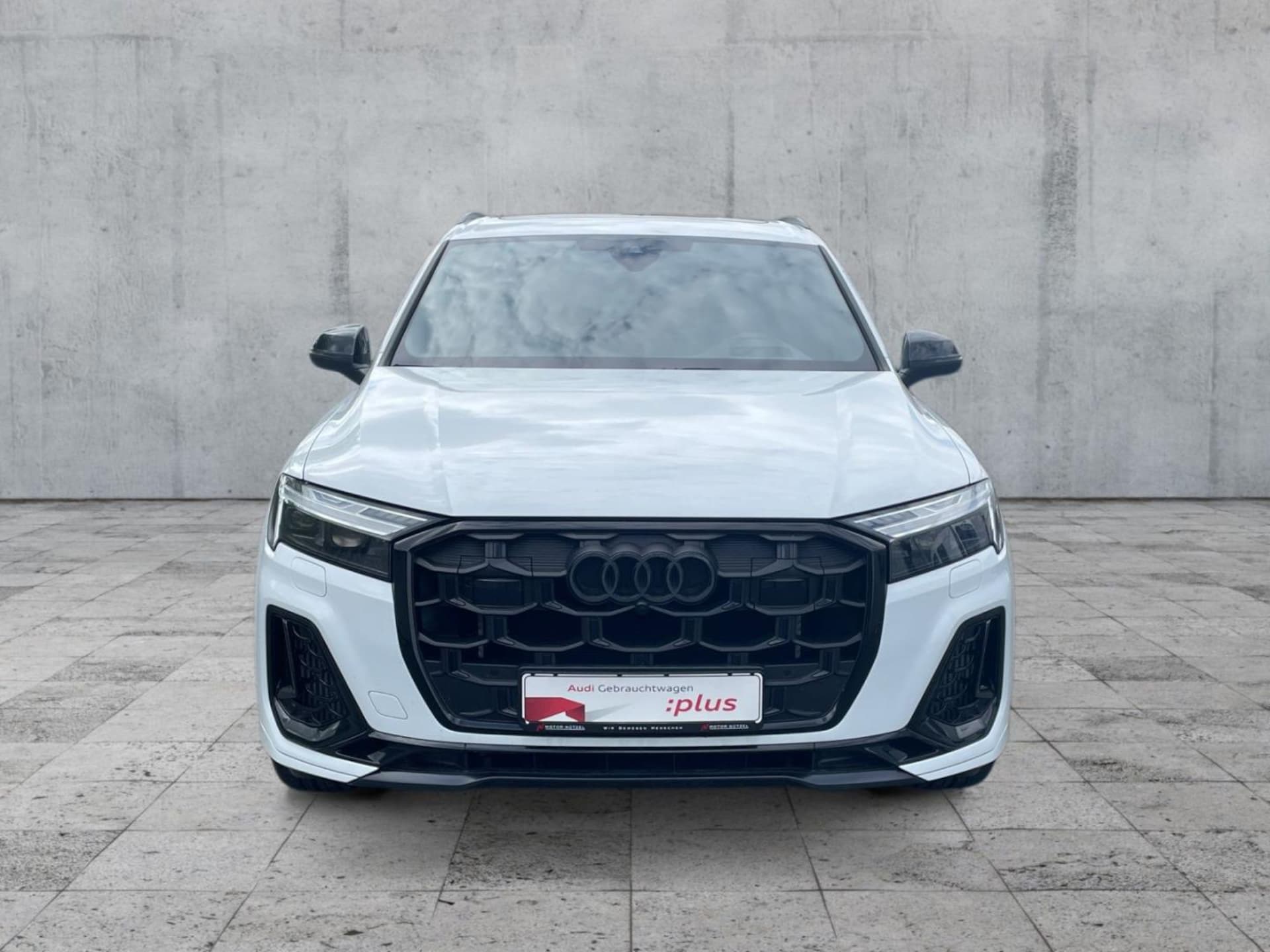 Audi SQ7 SUV
