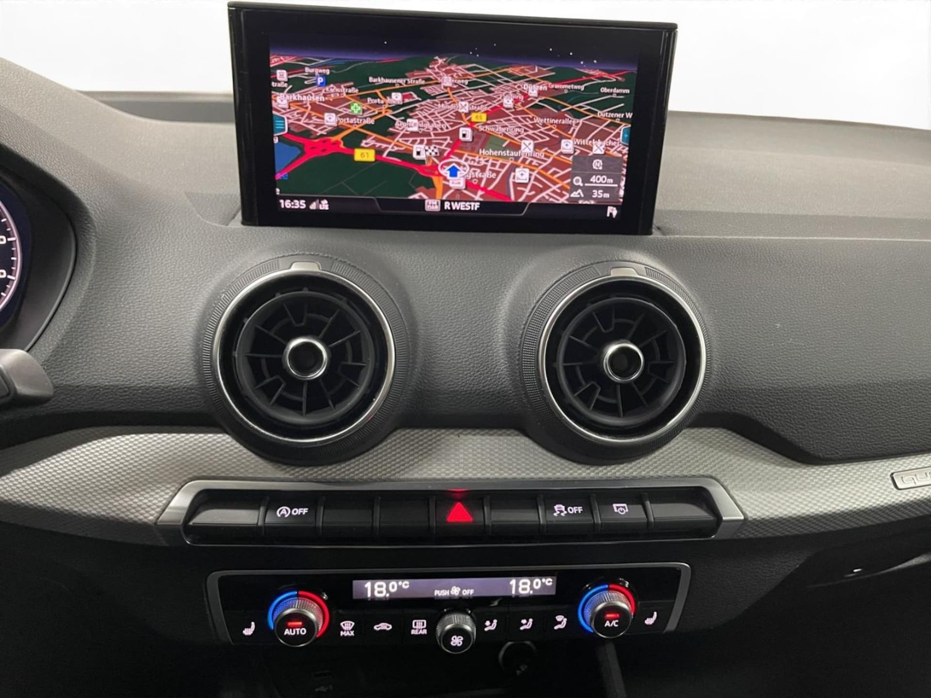 Audi Q2 S line