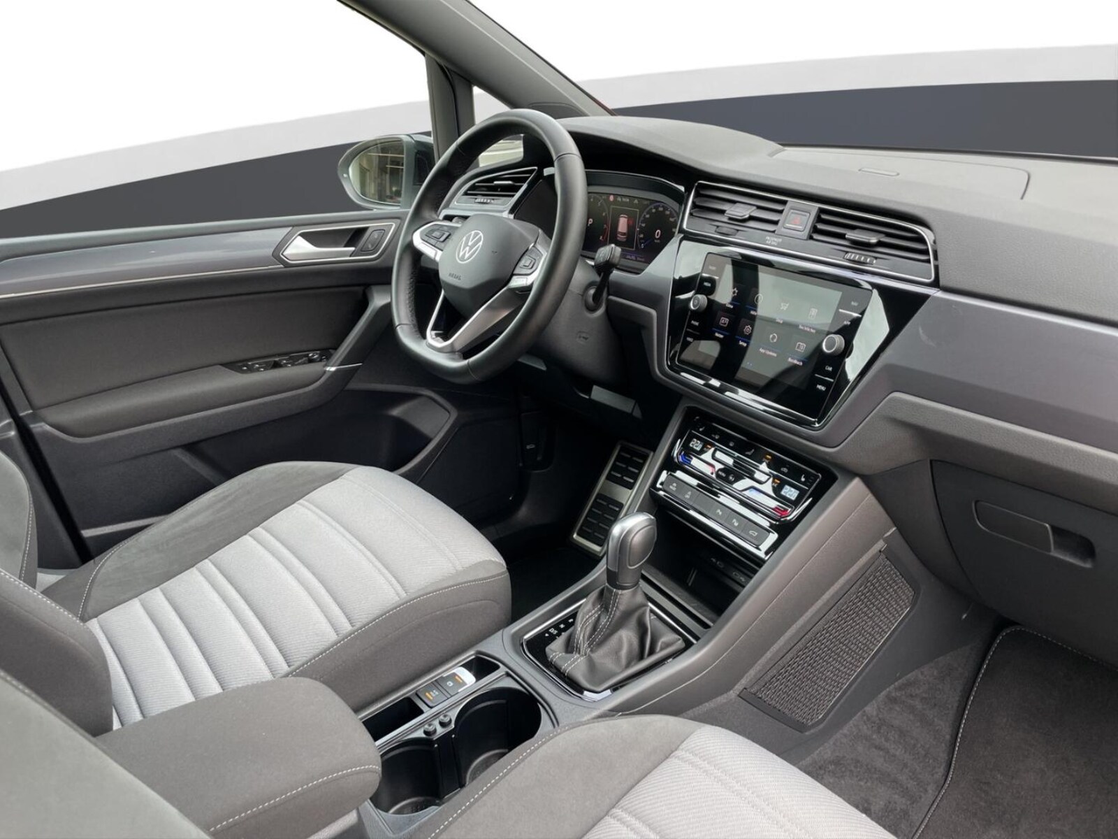 Volkswagen Touran – Bild 12