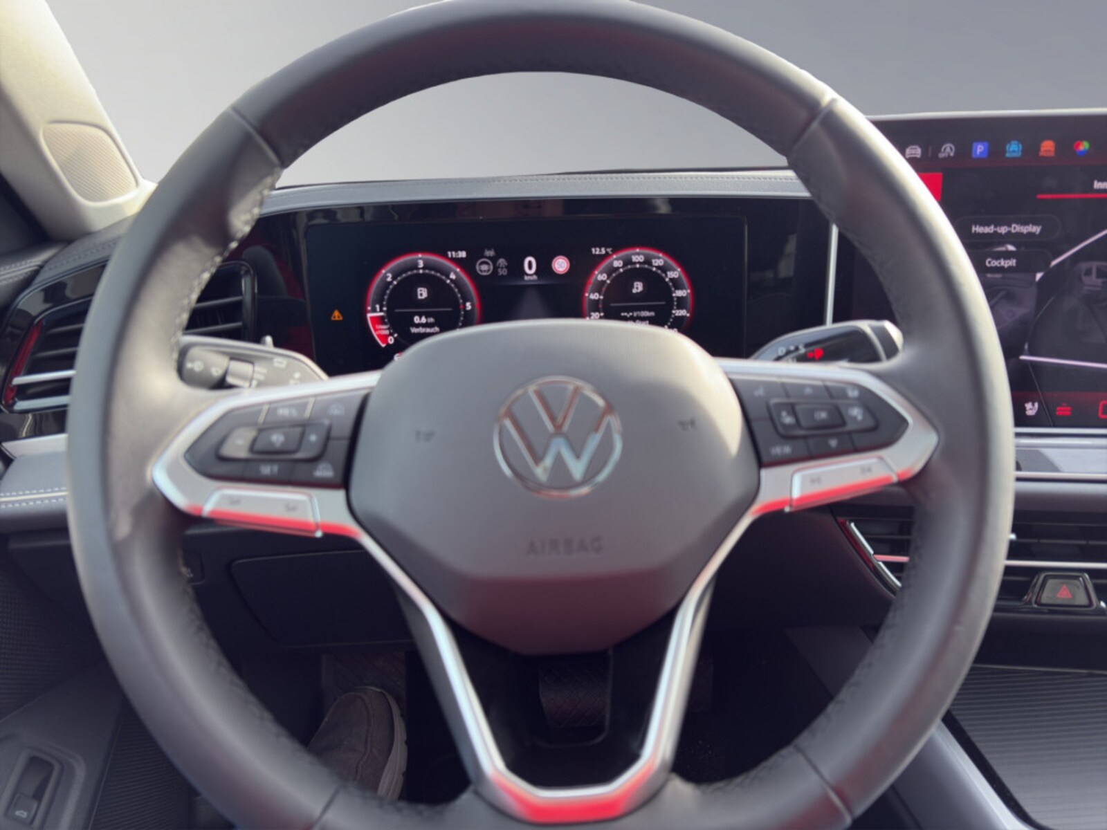 Volkswagen Passat – Bild 11