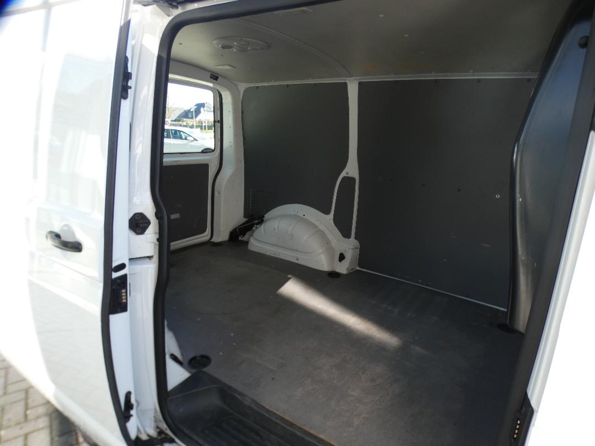 Volkswagen T6.1 Transporter Kasten kurzer Radstand