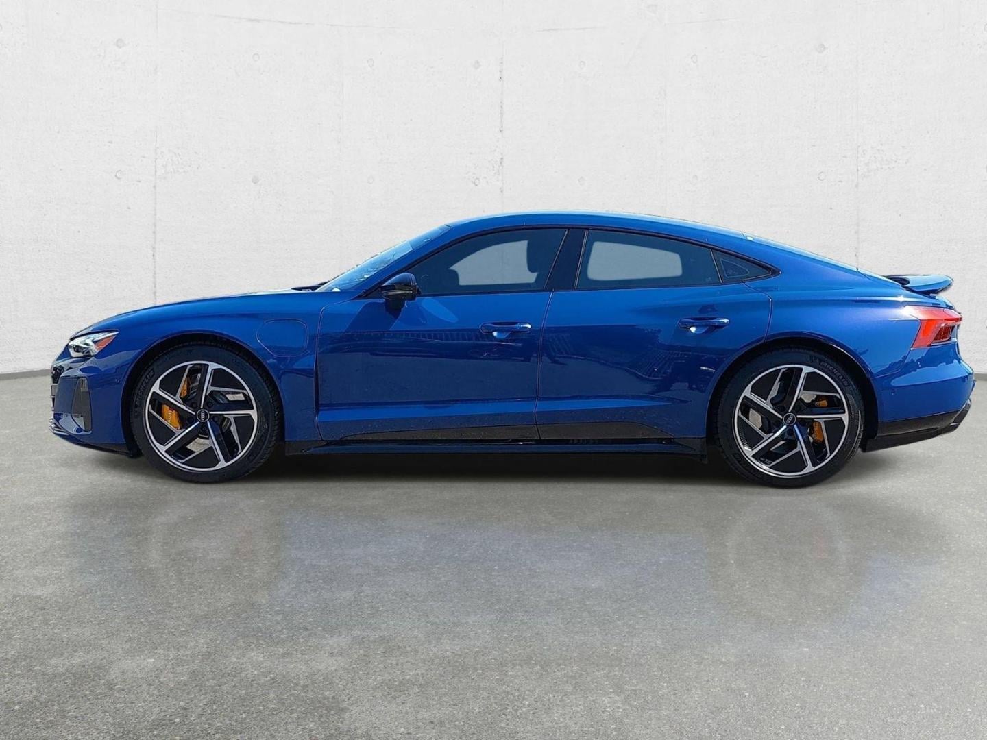 2023 Audi RS e-tron GT Base - Photo 8