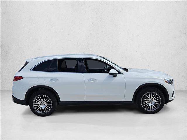 2026 Mercedes-Benz GLC 300