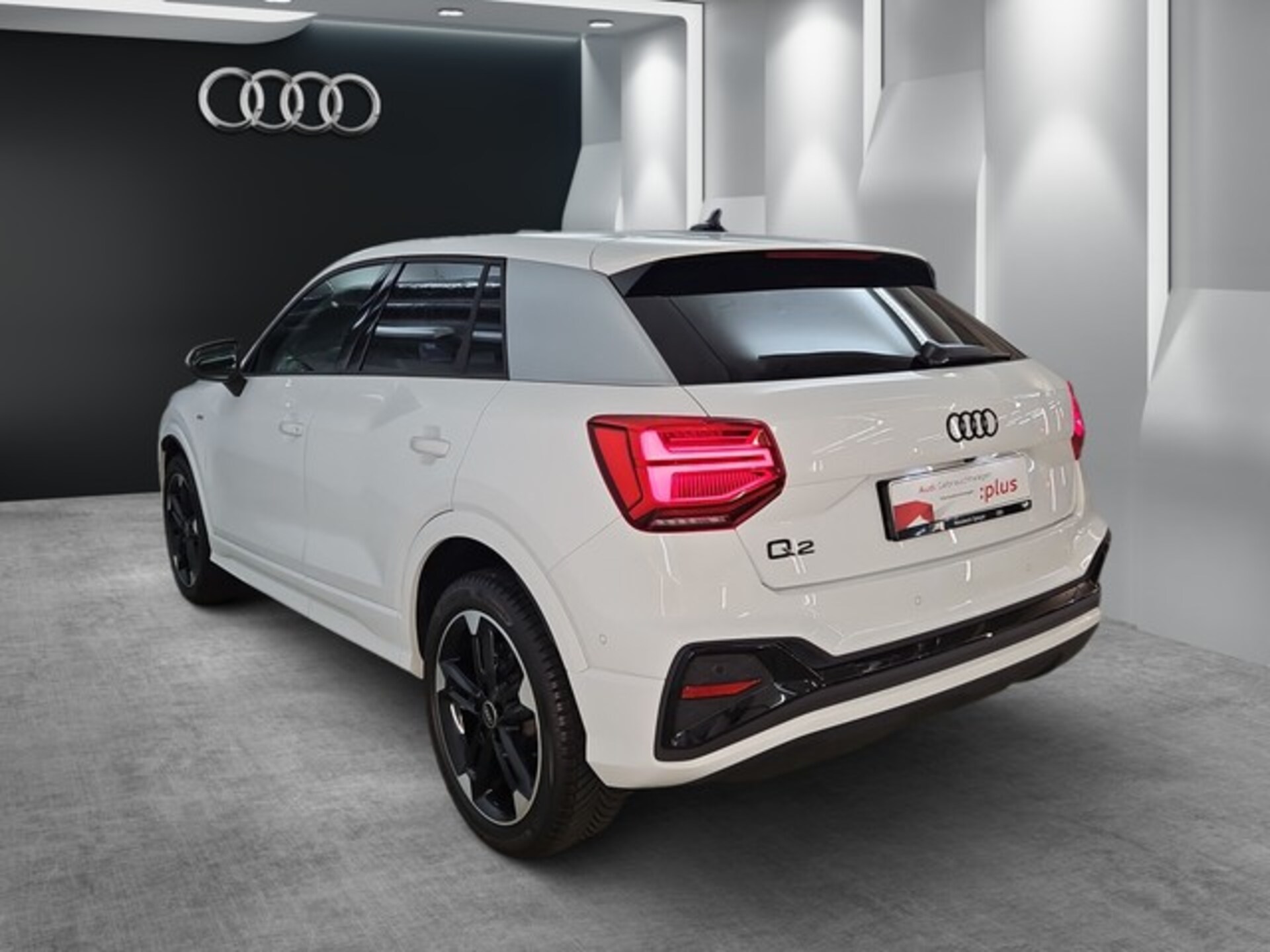 Audi Q2 S line