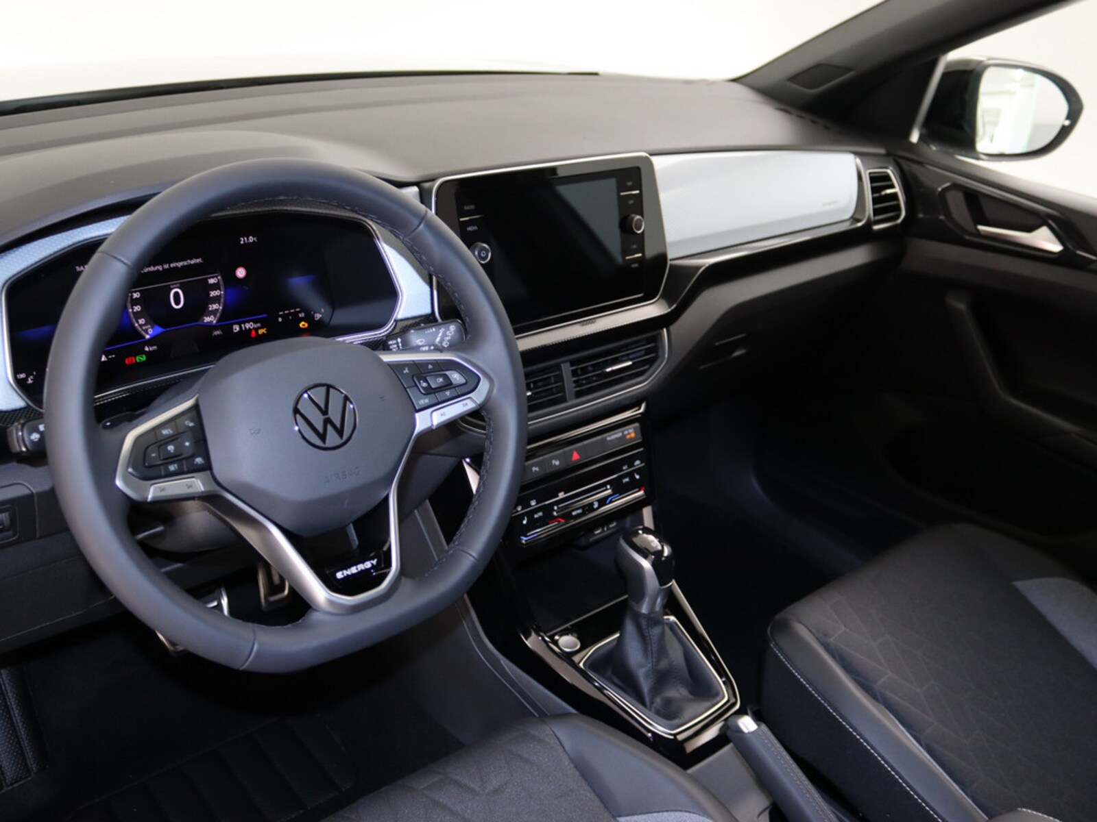 Volkswagen T-Cross – Bild 10