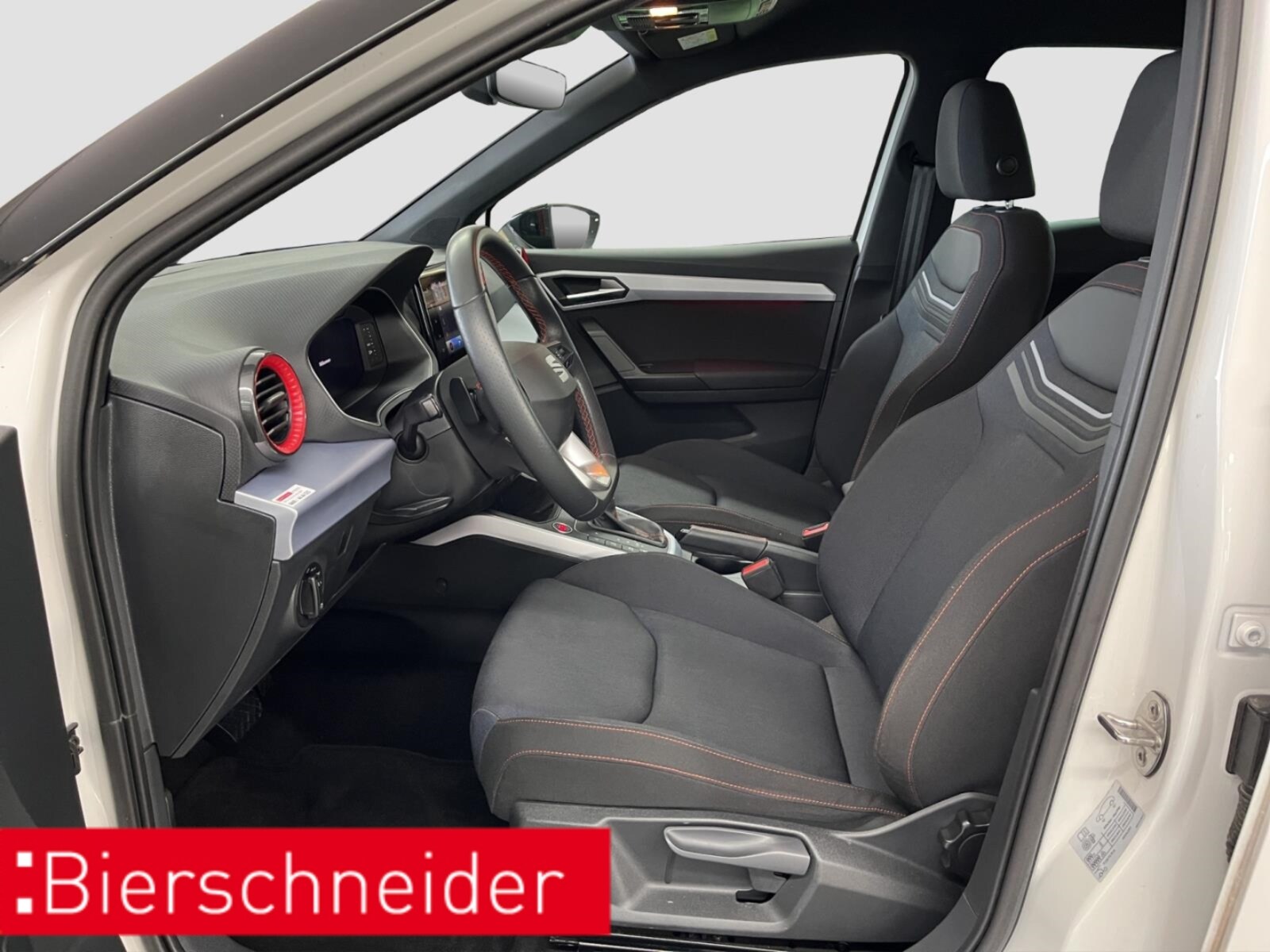SEAT Arona – Bild 13