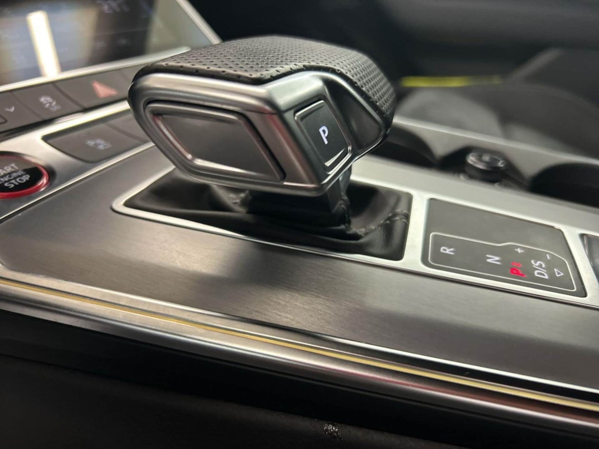 Audi S6 Avant