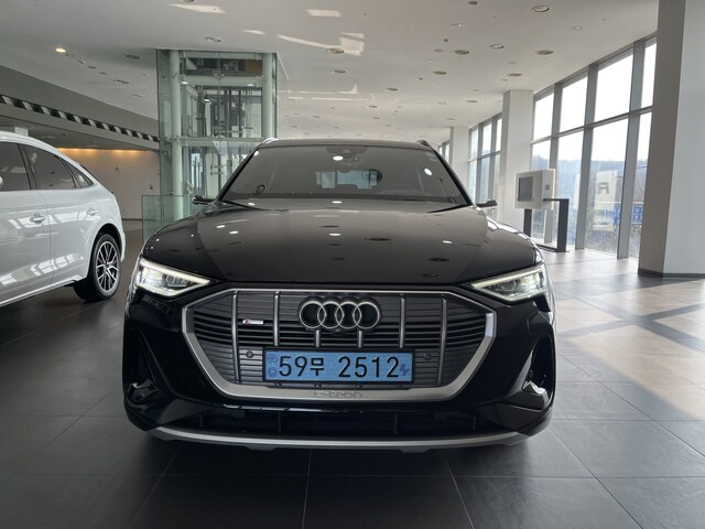 Audi e-tron Sportback 4