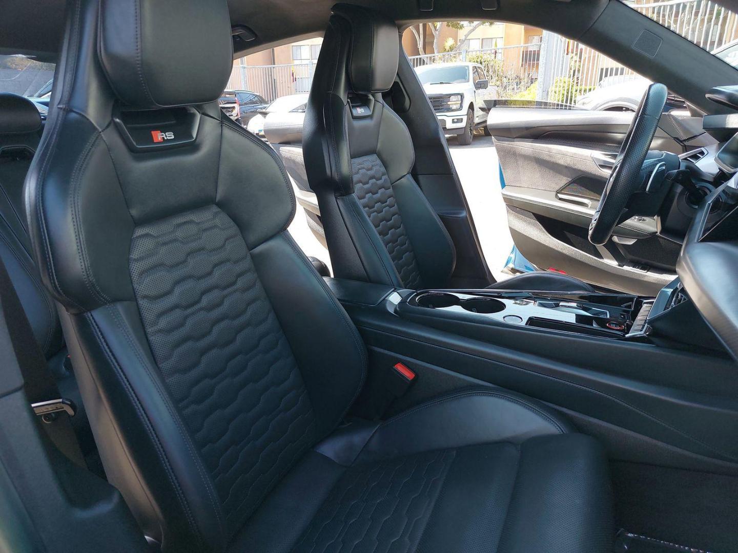 2023 Audi RS e-tron GT Base - Photo 10
