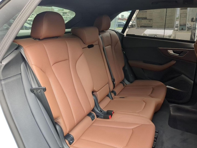 2026 Audi Q8 Premium Plus - Photo 15