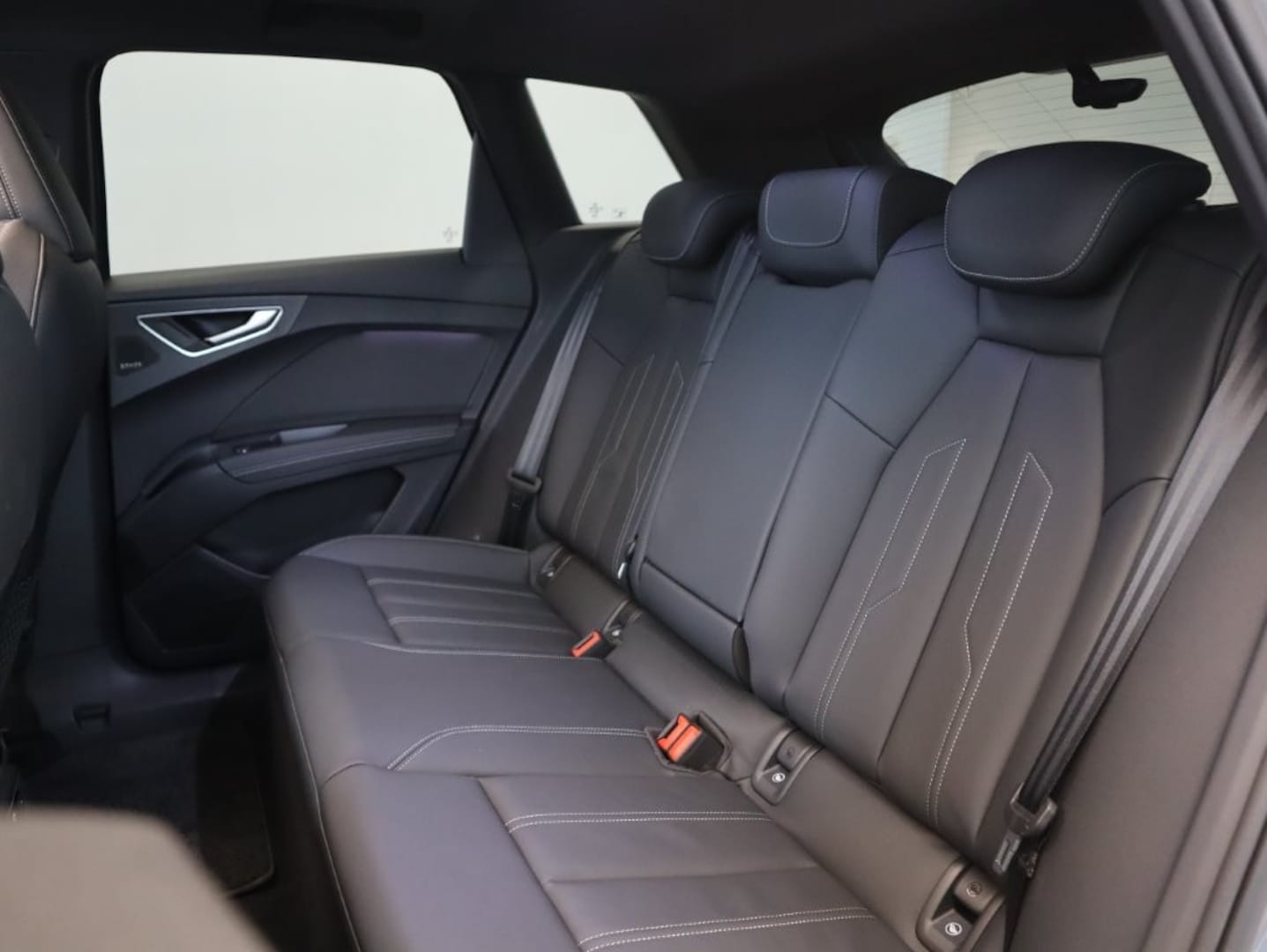 Audi Q4 e-tron 40 e-tron 150,00 kW for more details contact your dealer