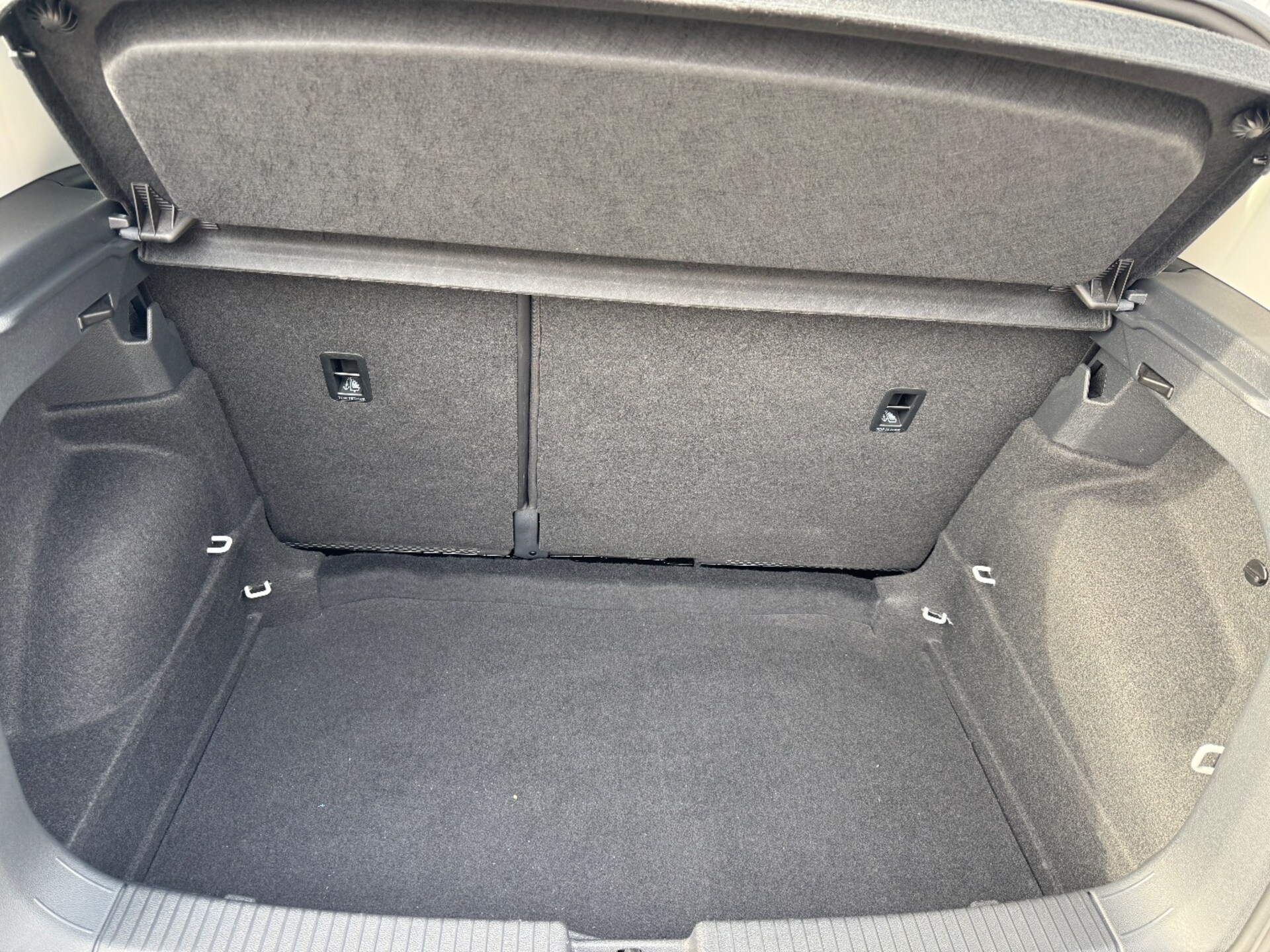 Volkswagen T-Cross Basis-Modell