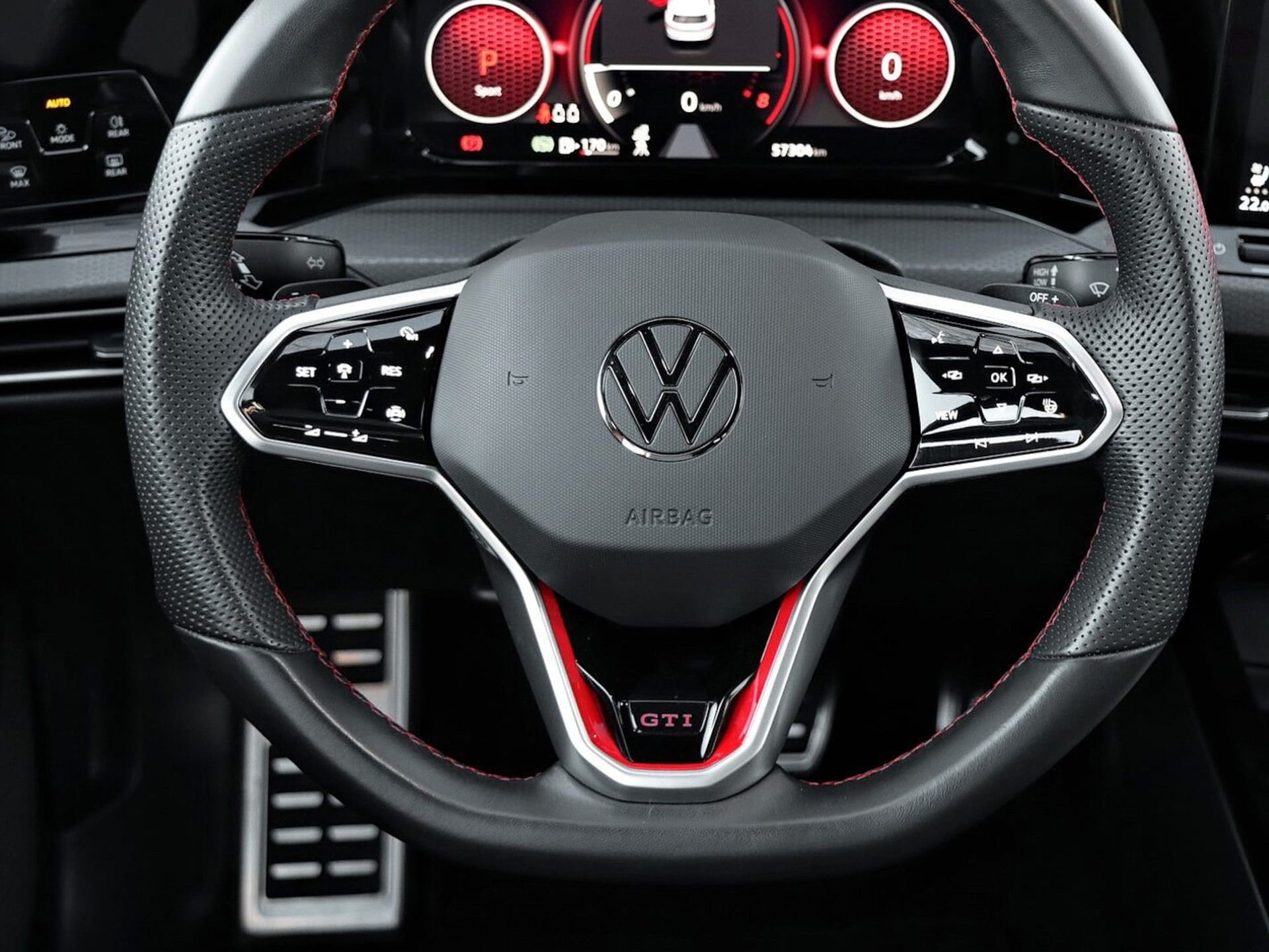 Volkswagen Golf GTI