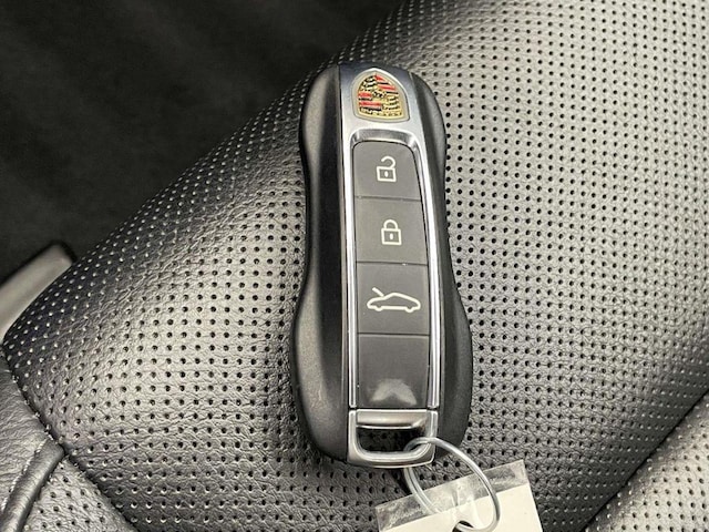 2021 Porsche 911 Base - Photo 38
