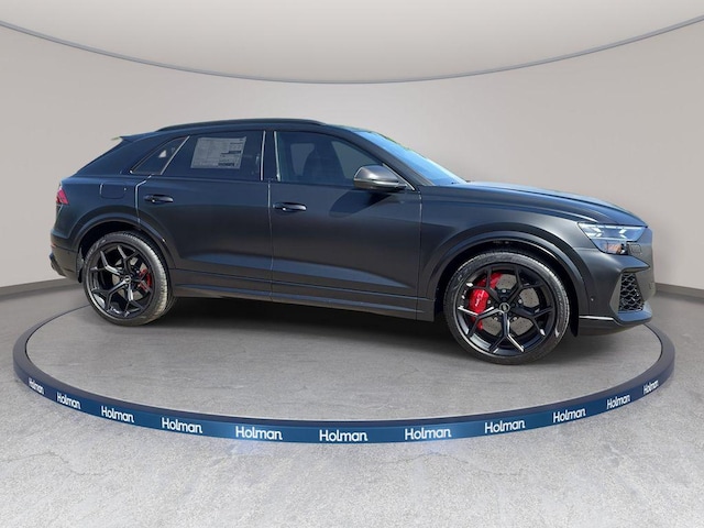 2026 Audi RS Q8 SUV performance