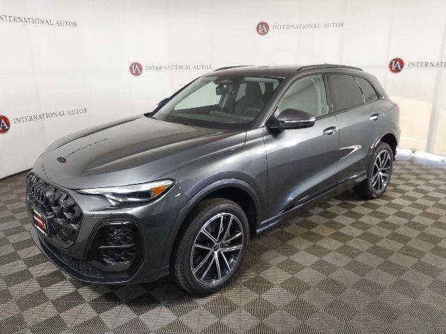 2026 Audi Q5 Premium Plus quattro's photo