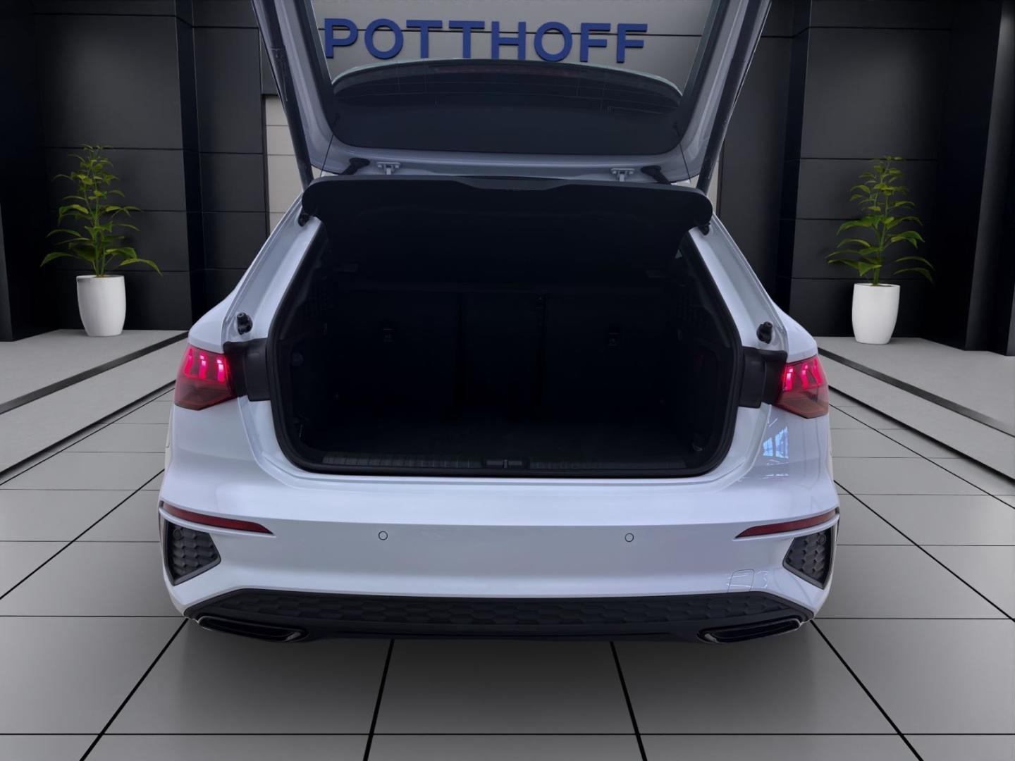 Bild über Audi A3 Sportback TFSI e S line 45 TFSI e S tronic - für weitere Informationen kontaktieren Sie den Audi Partner