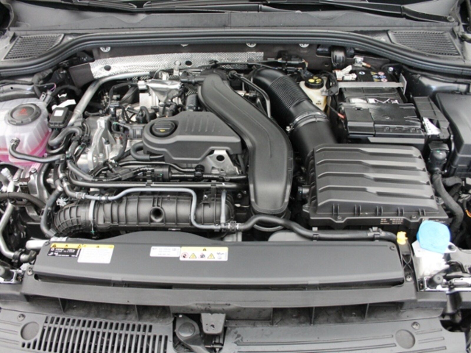 Volkswagen Golf – Bild 8