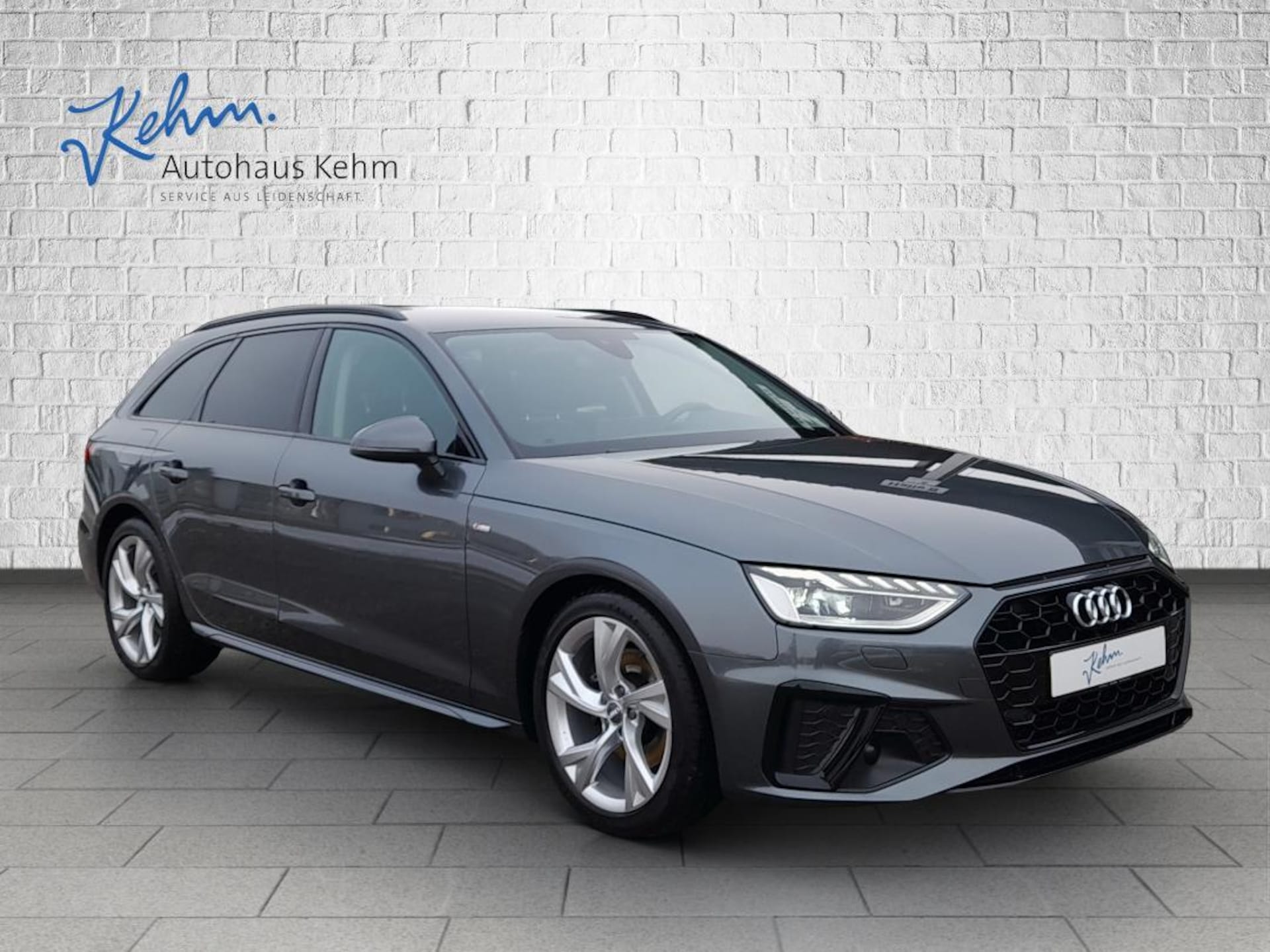 Audi A4 Avant S line