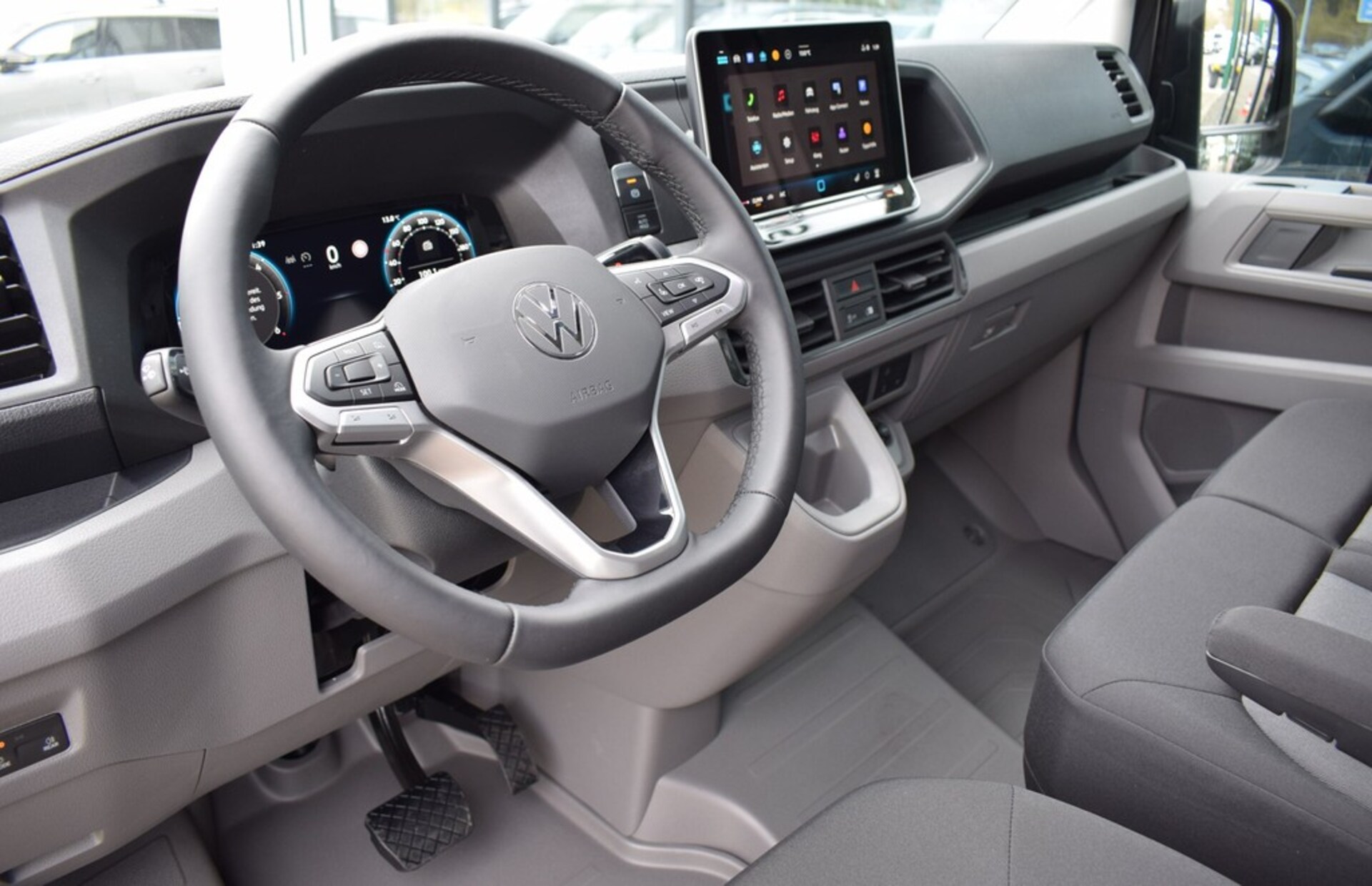 Volkswagen Crafter Kasten mittlerer Radstand