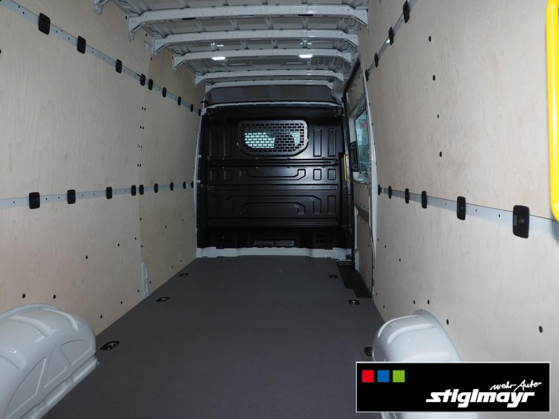 Volkswagen Crafter Kasten langer Radstand