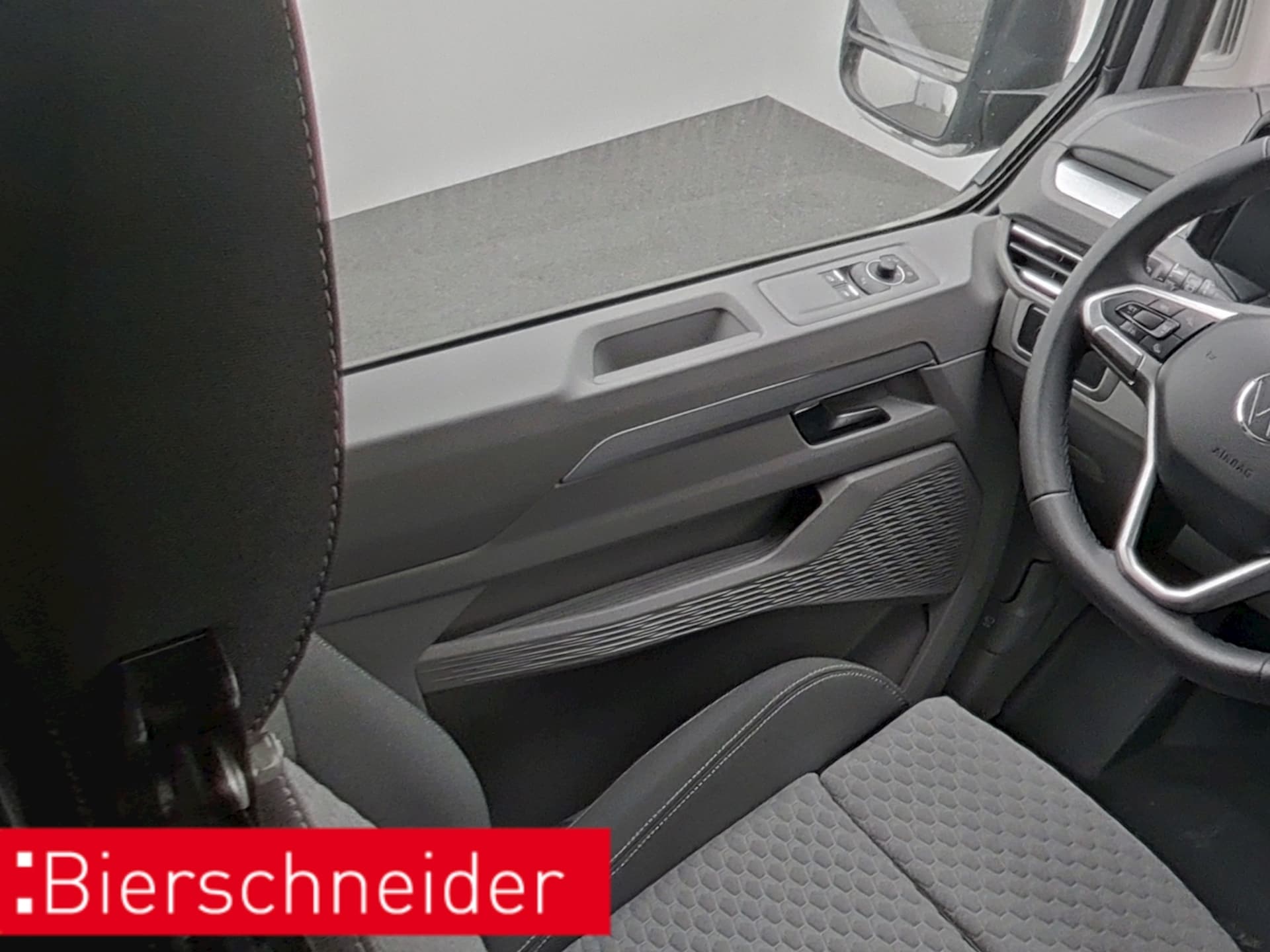 Volkswagen Transporter Kasten langer Radstand