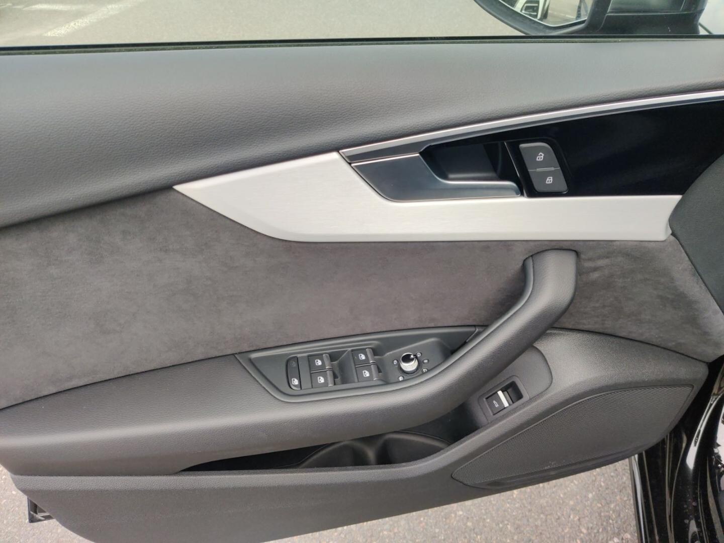 Bild über - für weitere Informationen kontaktieren Sie den Audi Partner