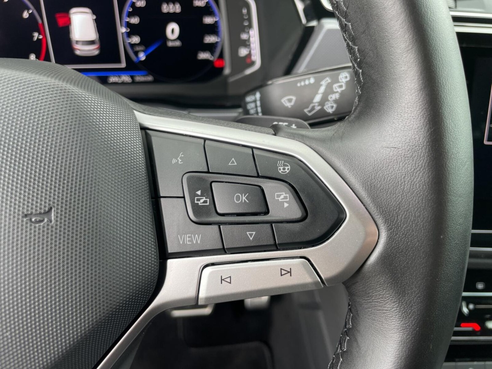 Volkswagen Touran – Bild 18