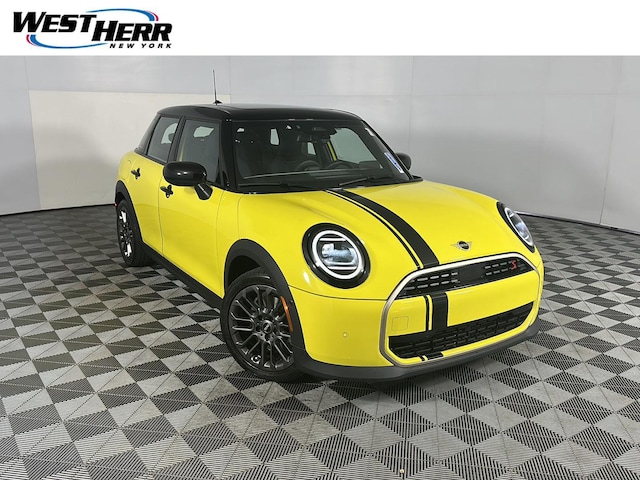 2025 MINI Hardtop 4 Door