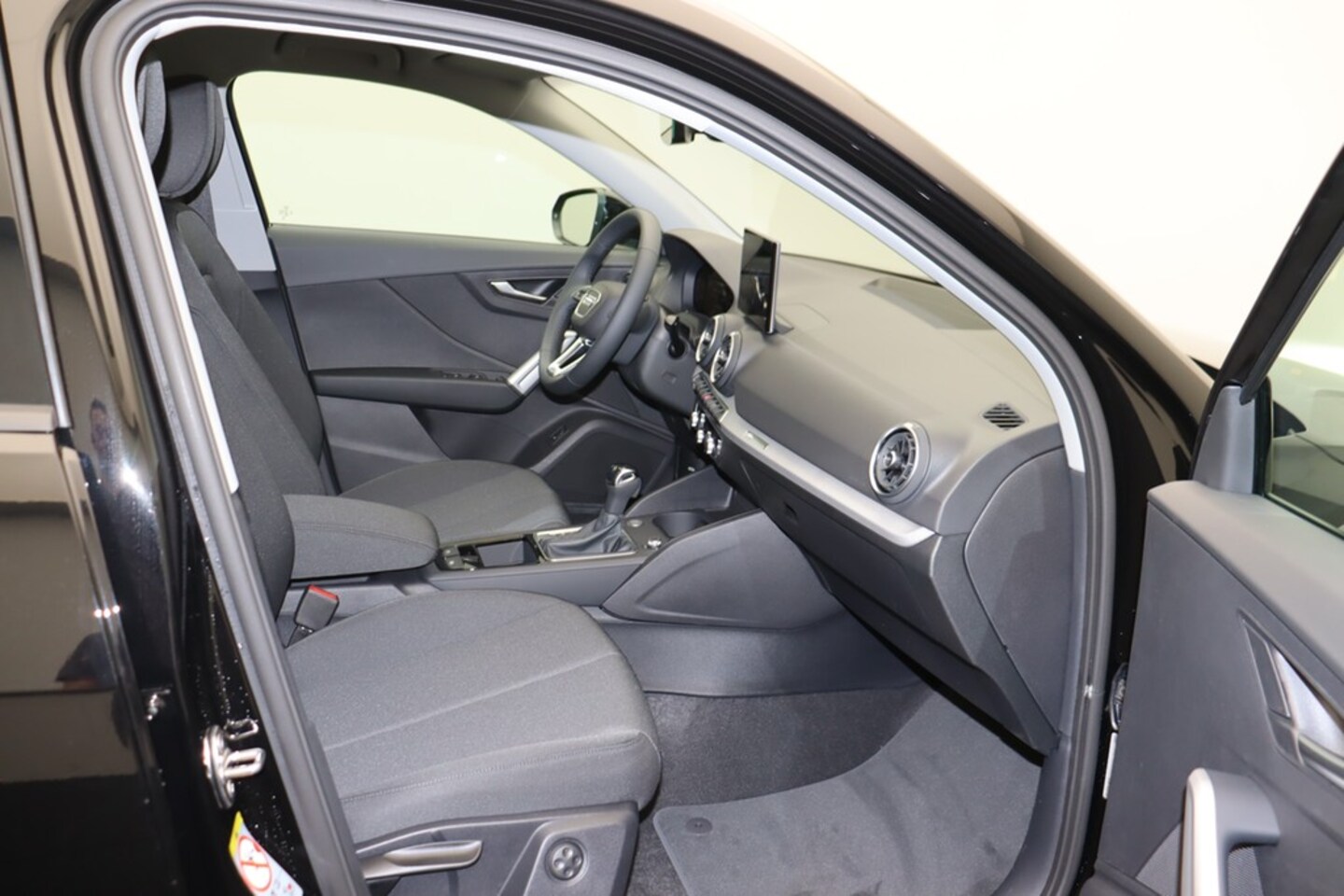 Bild über Audi Q2 35 TFSI S tronic - für weitere Informationen kontaktieren Sie den Audi Partner