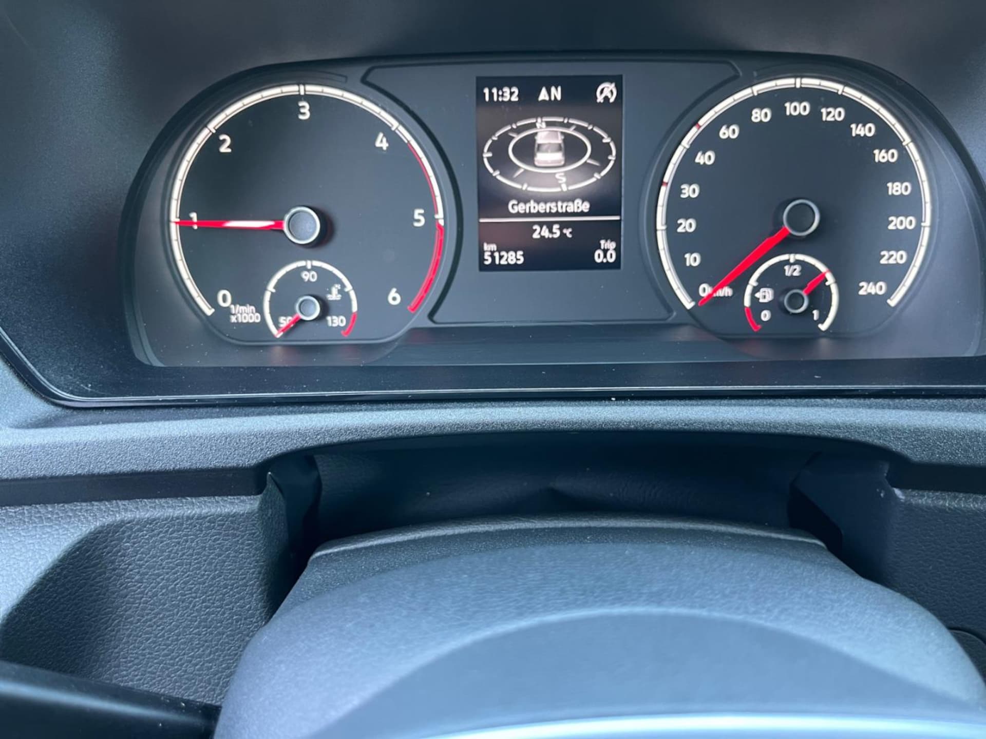 Volkswagen Caddy Maxi Kombi Basis-Modell